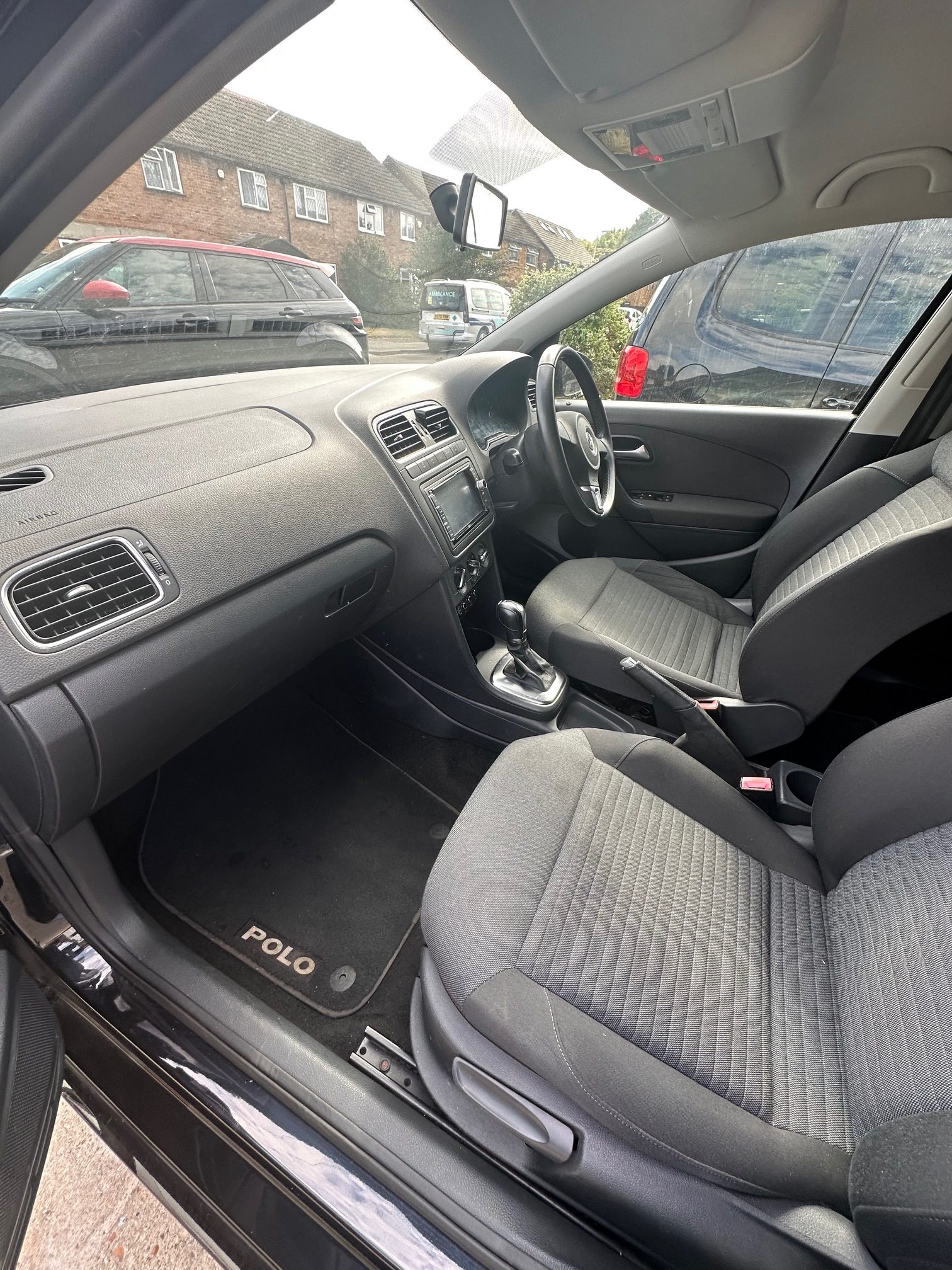 
								Volkswagen Polo 1.2 Auto Petrol ULEZ FREE full									