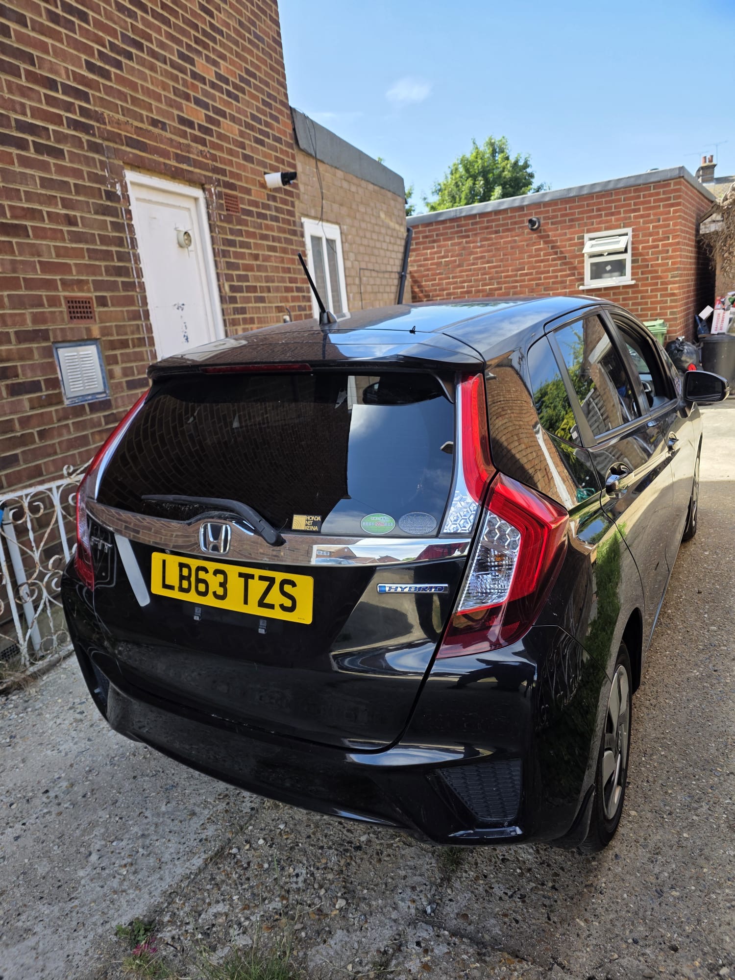 
								Honda Jazz 1.5 Auto Hybrid 2014 full									