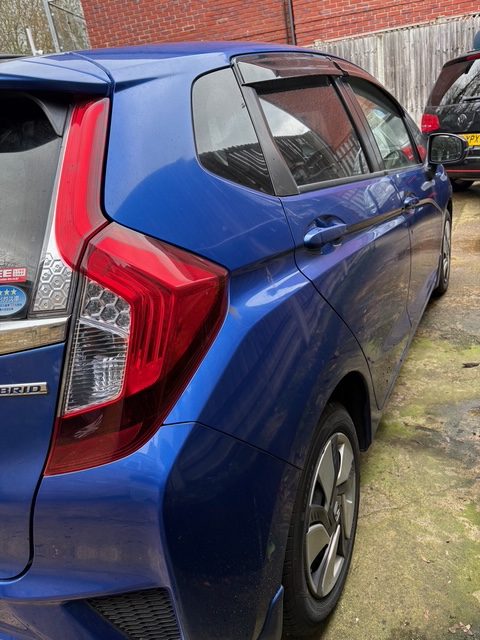 
								Honda Jazz 1.5 Hybrid Automatic ULEZ FREE 2014 full									