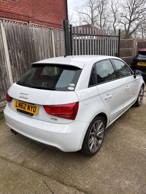 
								Audi A1 1.4 Automatic Petrol ULEZ FREE 2012 full									