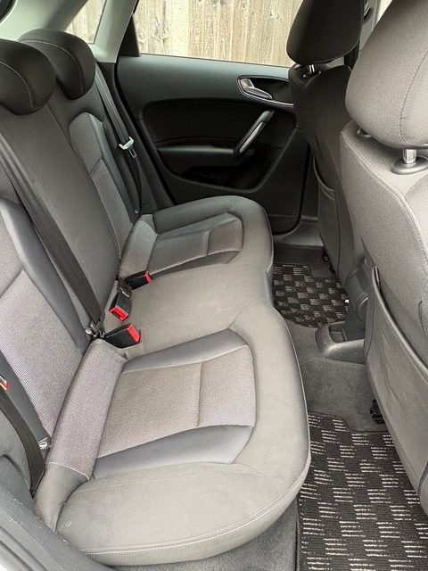 
								Audi A1 1.4 Automatic Petrol ULEZ FREE 2012 full									