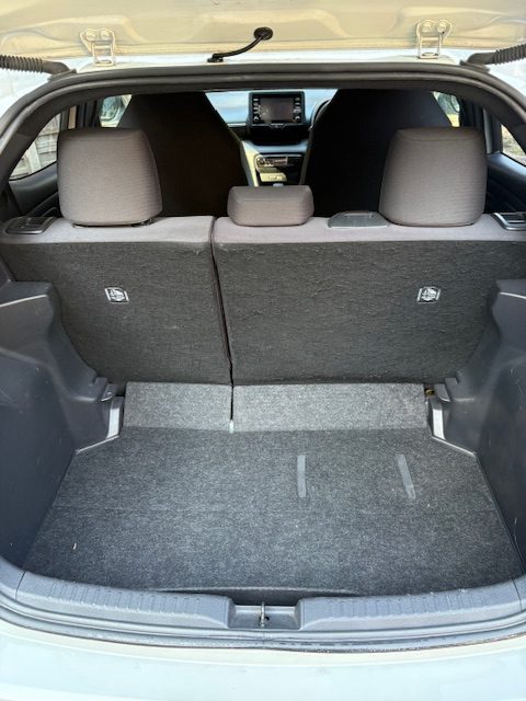 
								Toyota Yaris 1.5 Hybrid Automatic Facelift Edition 2020 full									