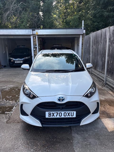 
								Toyota Yaris 1.5 Hybrid Automatic Facelift Edition 2020 full									